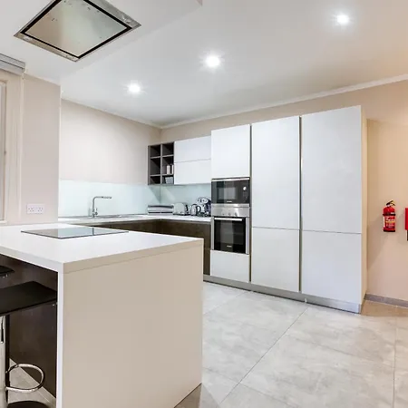 Luxury 3br In St Julians With Private Terrace By 360 Estates Apartment