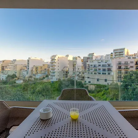 Luxury 3br In St Julians With Private Terrace By 360 Estates