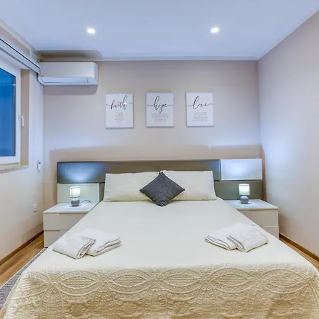 Luxury 3br In St Julians With Private Terrace By 360 Estates * Ta' Cikkun