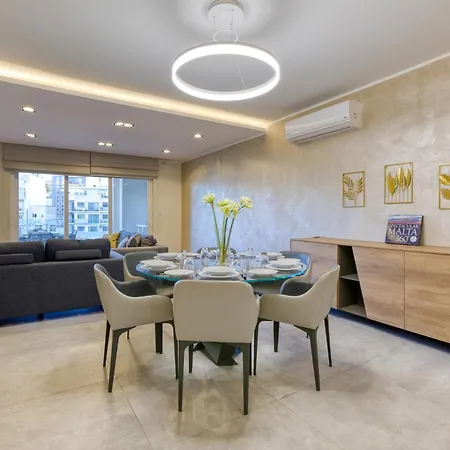 Luxury 3br In St Julians With Private Terrace By 360 Estates דירה *